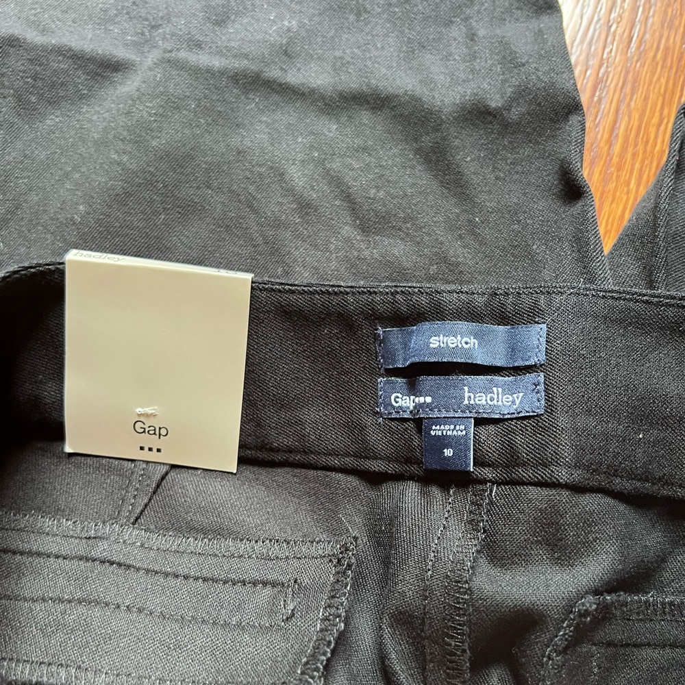 Gap Hadley - Picture 4 of 5